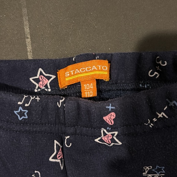 LAST CHANCE - Adorable unique EUC fleece leggings Size 104/110 - Picture 2 of 6